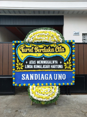 Papan Bunga Duka di Peterongan